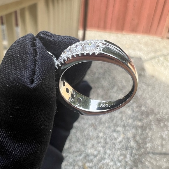 Brand New Moissanite Asscher Cut 2CT Ring 18K White Gold Plated Sterling Silver - Picture 13 of 16